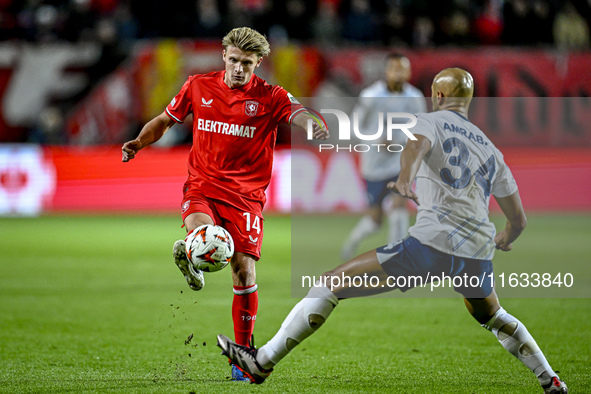 FC Twente midfielder Sem Steijn plays during the match between Twente and Fenerbahce at the Grolsch Veste for the UEFA Europa League - Leagu...