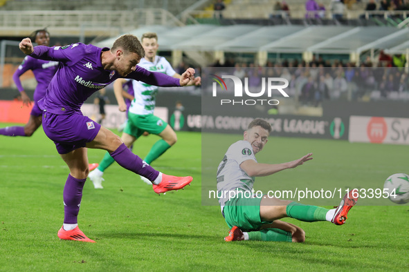 Lucas Beltran of ACF Fiorentina controls the ball during  the Conference League match between ACF Fiorentina and The New Saints, on October...