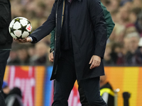 Unai Emery head coach of Aston Villa during the UEFA Champions League 2024/25 League Phase MD2 match between Aston Villa FC and FC Bayern Mu...