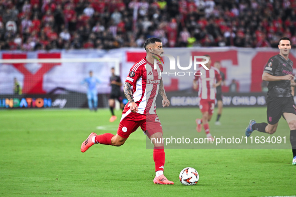 Chiquinho of Olympiacos FC plays during the Europa League, Matchday 2 match between Olympiacos FC and SC Braga at Georgios Karaiskakis Stadi...