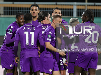 Yacine Adli of ACF Fiorentina celebrates with teammates after scoring  goal during  the Conference League match between ACF Fiorentina and T...