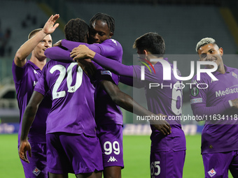 Moise Kean of ACF Fiorentina celebrates with teammates after scoring  goal during  the Conference League match between ACF Fiorentina and Th...