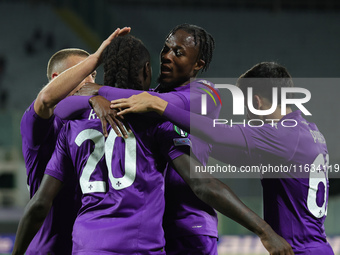 Moise Kean of ACF Fiorentina celebrates with teammates after scoring  goal during  the Conference League match between ACF Fiorentina and Th...