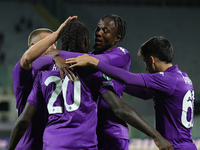 Moise Kean of ACF Fiorentina celebrates with teammates after scoring  goal during  the Conference League match between ACF Fiorentina and Th...