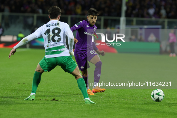 Fabiano Parisi of ACF Fiorentina controls the ball during  the Conference League match between ACF Fiorentina and The New Saints, on October...