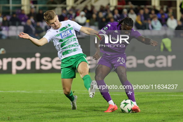 Moise Kean of ACF Fiorentina controls the ball during the Conference League match between ACF Fiorentina and The New Saints, on October 3 ,...