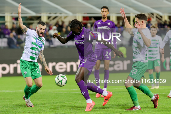 Moise Kean of ACF Fiorentina controls the ball during the Conference League match between ACF Fiorentina and The New Saints, on October 3 ,...