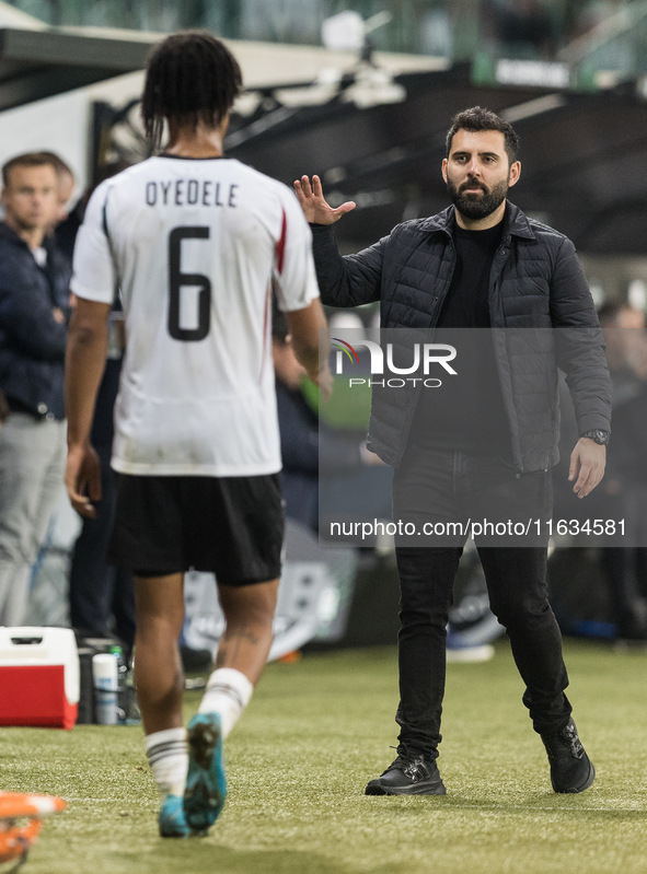 Maxi Oyedele , Coach Goncalo Feio  during UEFA Conference League match Legia Warsaw vs Real Betis in Warsaw Poland on 3 October 2024. 