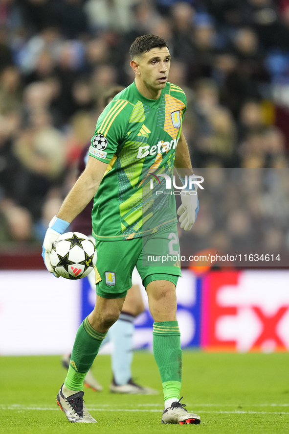 Emiliano Martinez goalkeeper of Aston Villa and Argentina during the UEFA Champions League 2024/25 League Phase MD2 match between Aston Vill...