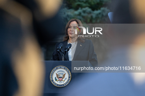 Kamala Harris greets former Republican Liz Cheney, who supports the Harris/Walz ticket , in Ripon, Wisconsin, USA, on october 03, 2024. 