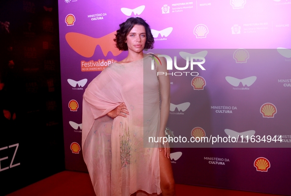 Actress Bruna Linzmeyer attends the pre-premiere of the film Emilia Peres during the Rio 2024 Festival in Rio de Janeiro, Brazil, on October...