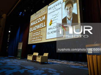 On October 3, 2024, in Washington, DC, at George Washington University, a thousand people come to see Malcolm Gladwell talk about his new bo...