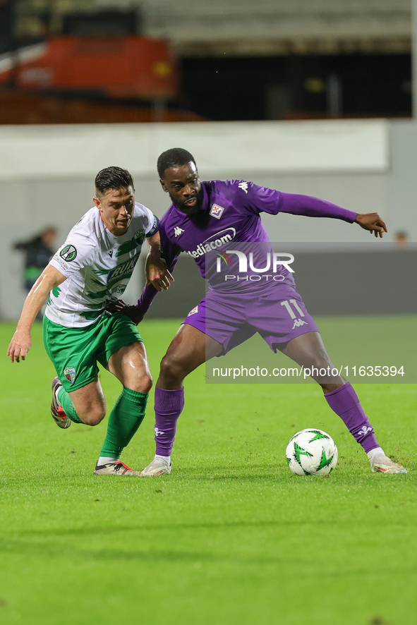 Jonathan Ikonè of ACF Fiorentina and Daniel Redmond of The New Saints ,battle for the ball during the Conference League match between ACF Fi...