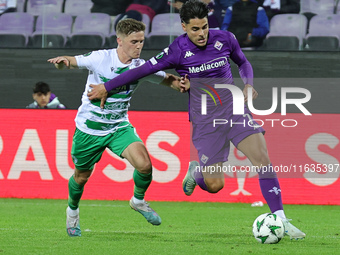 Riccardo Sottil of ACF Fiorentina controls the ball during  the Conference League match between ACF Fiorentina and The New Saints, on Octobe...