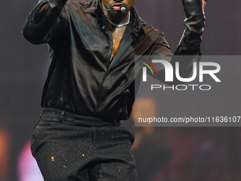 American singer, songwriter, and dancer Usher Raymond IV, known as Usher, performs on stage during the Usher: Past Present Future Tour at th...