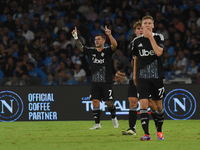 Gabriel Strefezza of Como celebrates with team mates after scoring during the Serie A match between SSC Napoli and Como at Stadio Diego Arma...