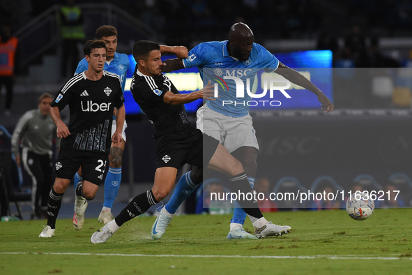 Romelu Lukaku of SSC Napoli during the Serie A match between SSC Napoli and Como at Stadio Diego Armando Maradona Naples Italy on 4 October...