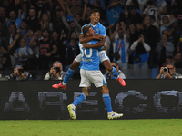 David Neres of SSC Napoli celebrates with team mates after scoring during the Serie A match between SSC Napoli and Como at Stadio Diego Arma...