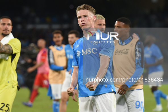 Scott McTominay of SSC Napoli celebrates at the end of the Serie A match between SSC Napoli and Como at Stadio Diego Armando Maradona Naples...