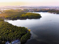 The scenery of Jingyuetan National Forest Park in Changchun, Jilin province, China, on October 4, 2024, is shown. (