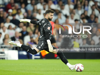 Antonio Sivera goalkeeper of Alaves and Spain during the La Liga match between Real Madrid CF and Deportivo Alavés at Estadio Santiago Berna...