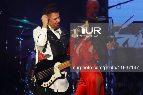 Jass Reyes, singer of the Mexican pop band Playa Limbo, performs on stage as part of their tour to promote the new album ''Hora Cero'' at th...