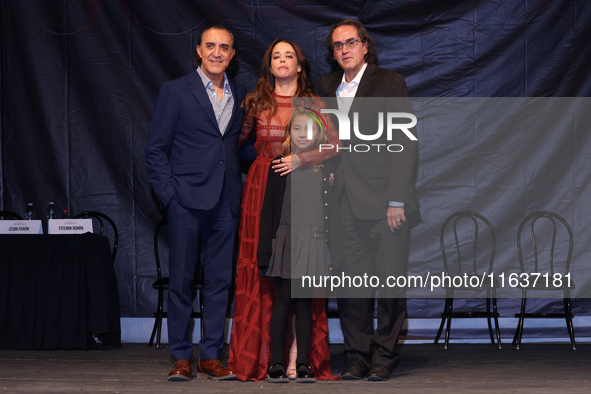 (L-R) Luis Felipe Tovar, Ana Claudia Talancon, Camila Suarez, and Rafael Perrin pose for photos during the 'El Sotano' press conference at T...