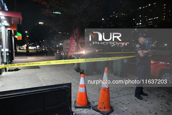 Former Governor of New York David Paterson and his 20-year-old son are injured by five suspects at approximately 8:30 p.m. in front of 1871...