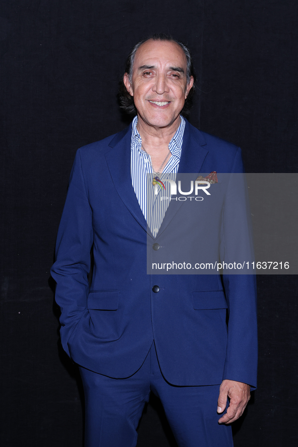 Luis Felipe Tovar poses for photos during the 'El Sotano' press conference at Teatro Fernando Soler in Mexico City, Mexico, on October 4, 20...