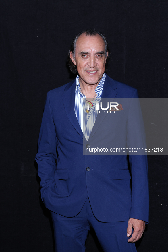 Luis Felipe Tovar poses for photos during the 'El Sotano' press conference at Teatro Fernando Soler in Mexico City, Mexico, on October 4, 20...