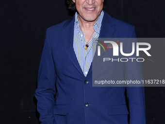 Luis Felipe Tovar poses for photos during the 'El Sotano' press conference at Teatro Fernando Soler in Mexico City, Mexico, on October 4, 20...