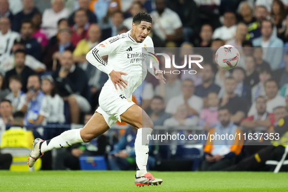 Jude Bellingham central midfield of Real Madrid and England during the La Liga match between Real Madrid CF and Deportivo Alavés at Estadio...