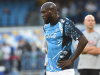 Romelu Lukaku of SSC Napoli warms up before the Serie A match between SSC Napoli and Como at Stadio Diego Armando Maradona Naples Italy on 4...