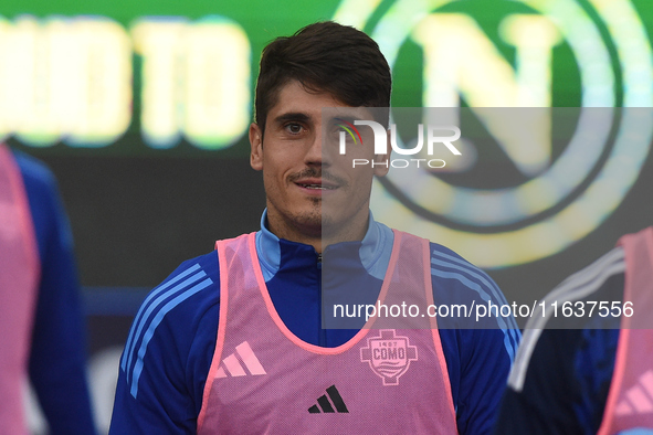 Alessio Iovine of Como during the Serie A match between SSC Napoli and Como at Stadio Diego Armando Maradona Naples Italy on 4 October 2024....