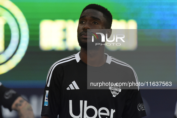 Alieu Fadera of Como during the Serie A match between SSC Napoli and Como at Stadio Diego Armando Maradona Naples Italy on 4 October 2024. 