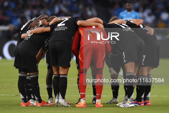 Players of Como during the Serie A match between SSC Napoli and Como at Stadio Diego Armando Maradona Naples Italy on 4 October 2024. 