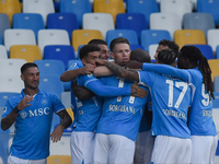 Scott McTominay of SSC Napoli celebrates with team mates after scoring during the Serie A match between SSC Napoli and Como at Stadio Diego...