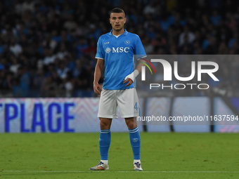 Alessandro Buongiorno of SSC Napoli during the Serie A match between SSC Napoli and Como at Stadio Diego Armando Maradona Naples Italy on 4...