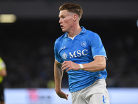 Scott McTominay of SSC Napoli during the Serie A match between SSC Napoli and Como at Stadio Diego Armando Maradona Naples Italy on 4 Octobe...