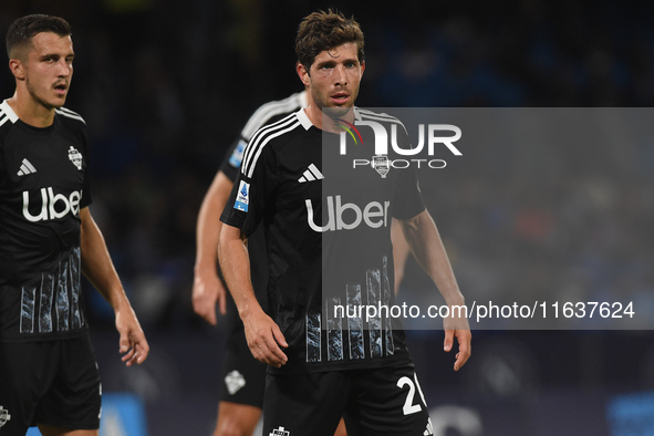 Sergi Roberto of Como during the Serie A match between SSC Napoli and Como at Stadio Diego Armando Maradona Naples Italy on 4 October 2024. 