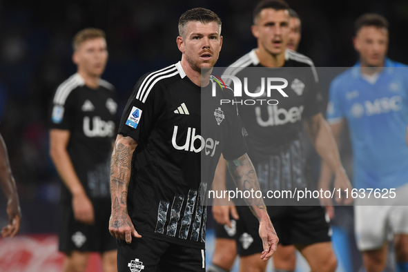 Alberto Moreno of Como during the Serie A match between SSC Napoli and Como at Stadio Diego Armando Maradona Naples Italy on 4 October 2024....