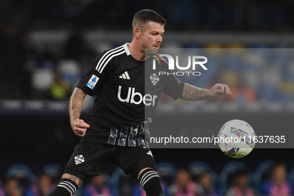 Alberto Moreno of Como during the Serie A match between SSC Napoli and Como at Stadio Diego Armando Maradona Naples Italy on 4 October 2024....