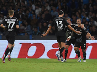 Gabriel Strefezza of Como celebrates with team mates after scoring during the Serie A match between SSC Napoli and Como at Stadio Diego Arma...