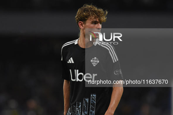 Nico Paz of Como during the Serie A match between SSC Napoli and Como at Stadio Diego Armando Maradona Naples Italy on 4 October 2024. 