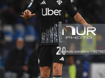 Sergi Roberto of Como during the Serie A match between SSC Napoli and Como at Stadio Diego Armando Maradona Naples Italy on 4 October 2024....