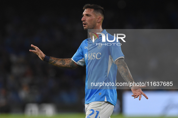 Matteo Politano of SSC Napoli during the Serie A match between SSC Napoli and Como at Stadio Diego Armando Maradona Naples Italy on 4 Octobe...