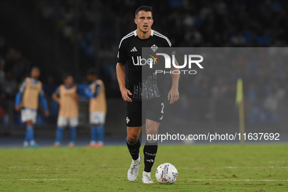 Marc-Oliver Kempf of Como during the Serie A match between SSC Napoli and Como at Stadio Diego Armando Maradona Naples Italy on 4 October 20...