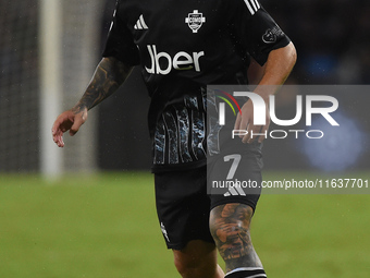 Gabriel Strefezza of Como during the Serie A match between SSC Napoli and Como at Stadio Diego Armando Maradona Naples Italy on 4 October 20...