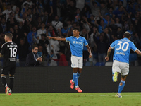 David Neres of SSC Napoli celebrates after scoring during the Serie A match between SSC Napoli and Como at Stadio Diego Armando Maradona Nap...