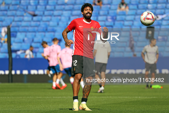 Samu Costa plays during the match between RCD Espanyol and RCD Mallorca in week 9 of LaLiga EA Sports at the RCDE Stadium in Barcelona, Spai...